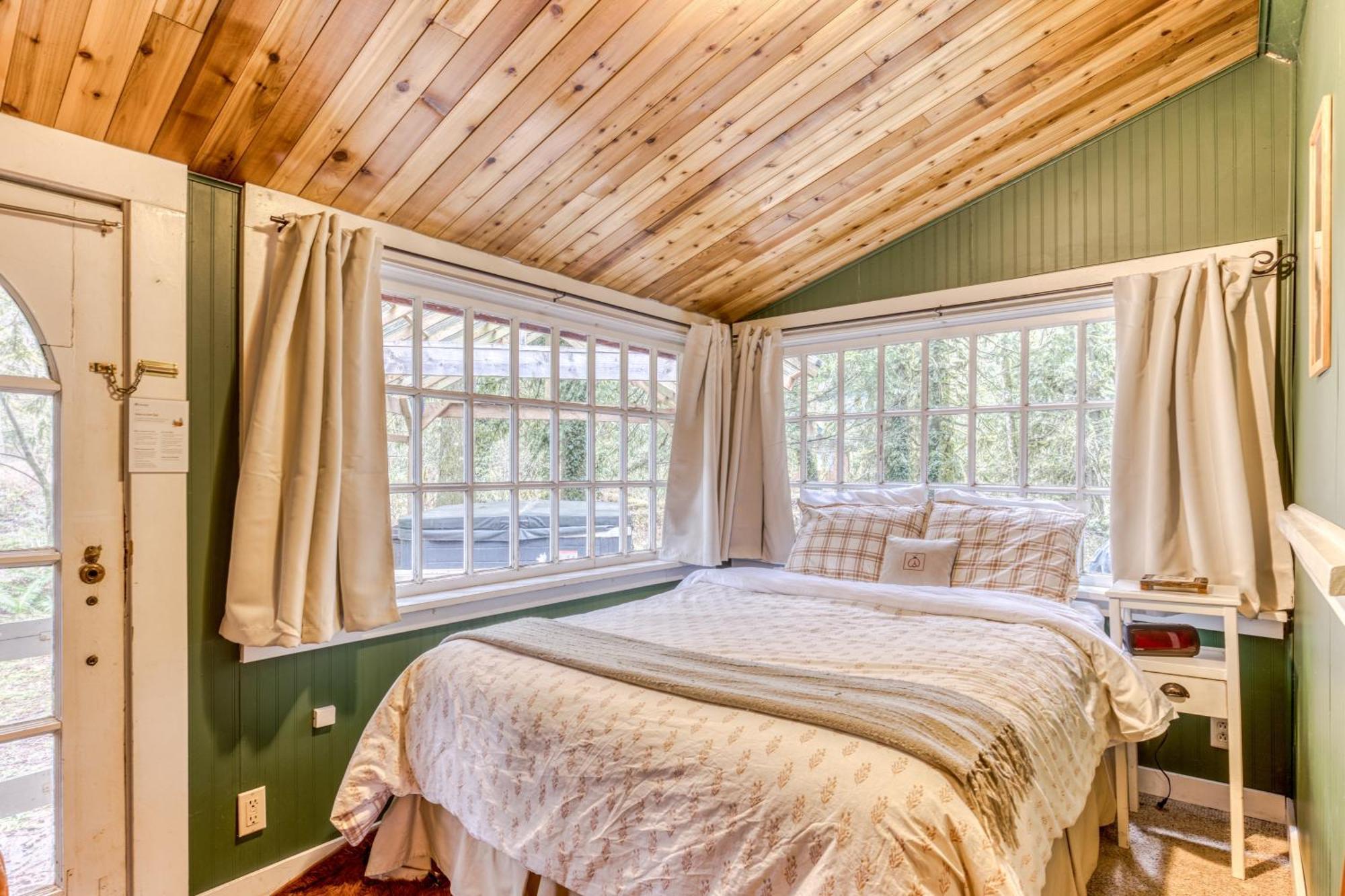 The Cedars Cabin Welches Exterior photo